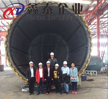 大型復合材料熱壓罐 大型復合材料熱壓罐